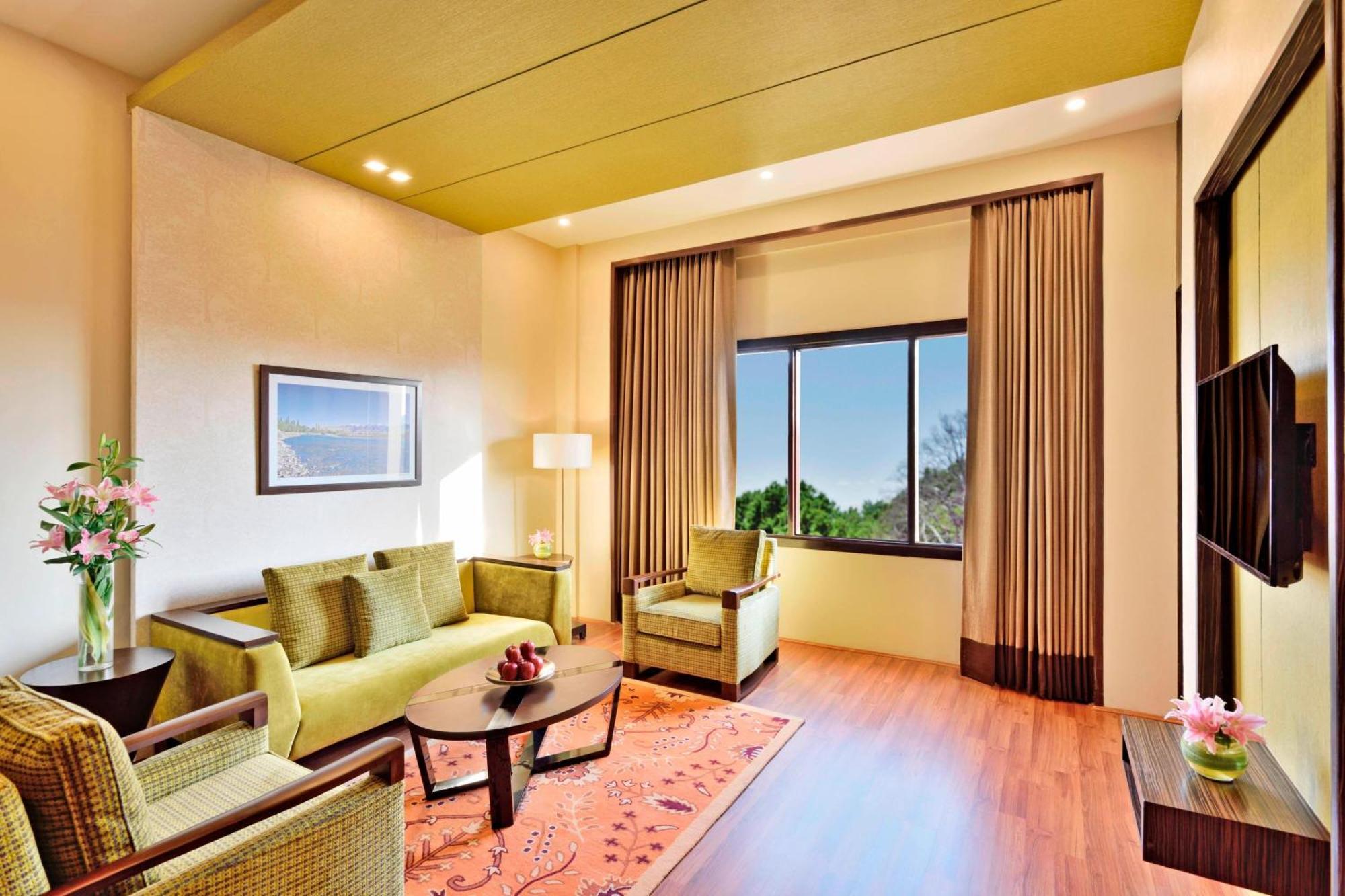Four Points By Sheraton Srinagar Extérieur photo