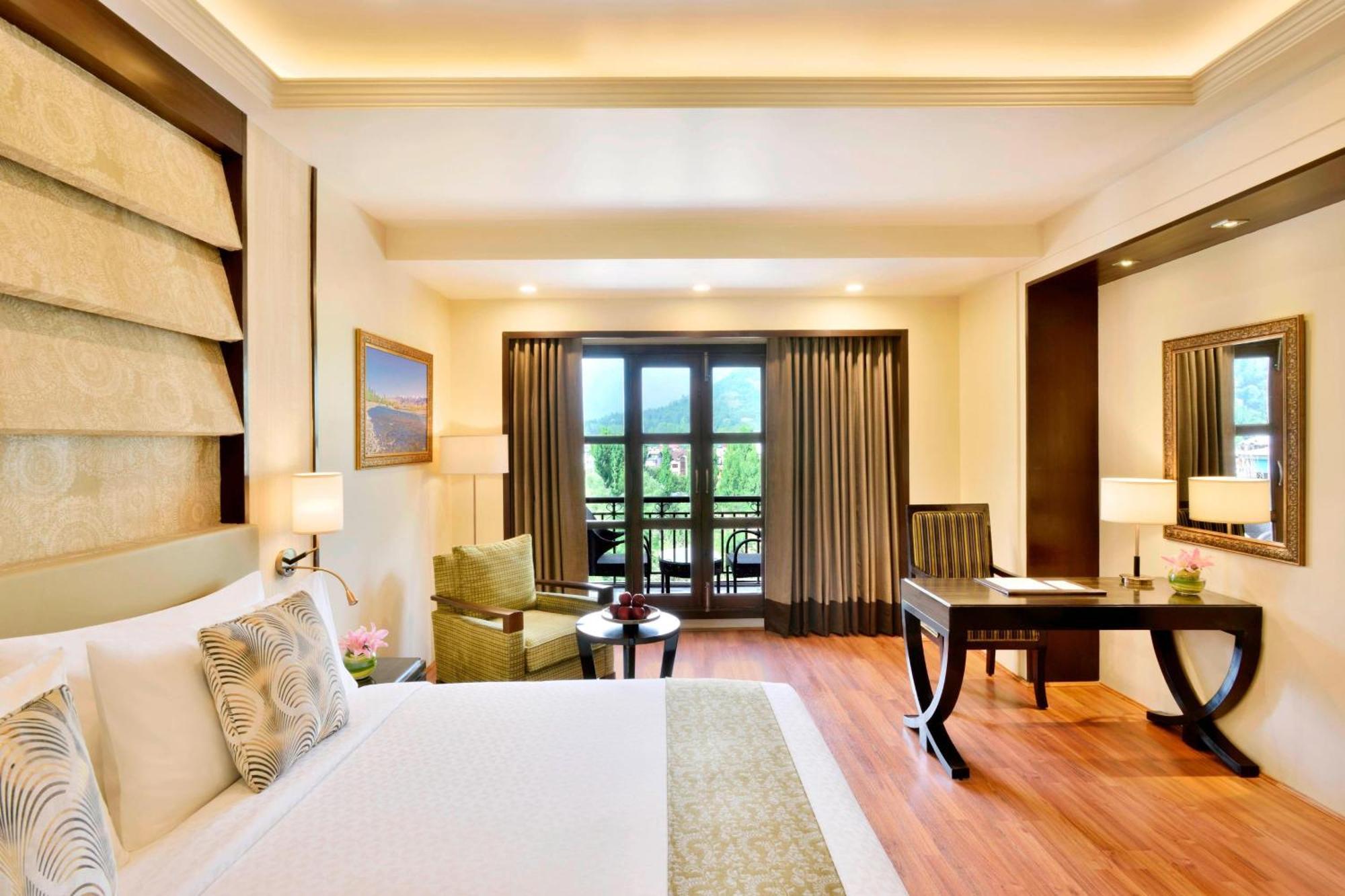 Four Points By Sheraton Srinagar Extérieur photo